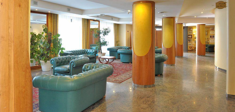 Hotel Svevo Gioia Del Colle Exterior photo