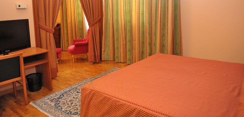 Hotel Svevo Gioia Del Colle Exterior photo