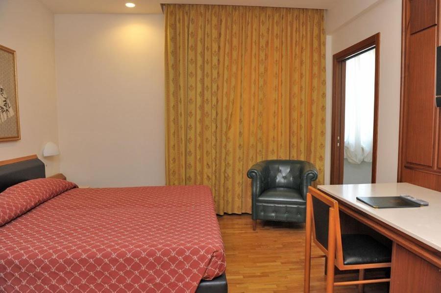 Hotel Svevo Gioia Del Colle Room photo